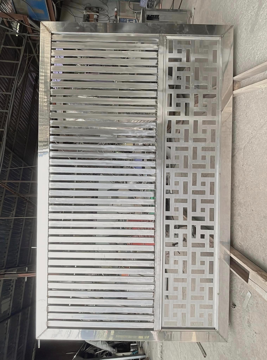 CỬA CỔNG INOX- HOA VĂN CNC